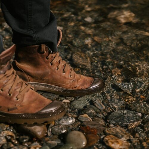 Wytrzymałe skórzane buty trekkingowe na ekstremalne sytuacje